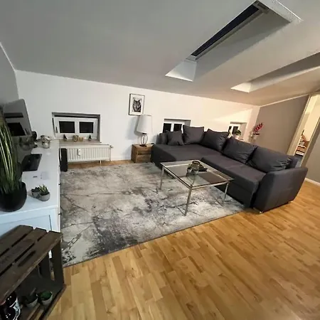 Schoene Helle Dg In Der Altstadt * Schwerin (Mecklenburg-Vorpommern)